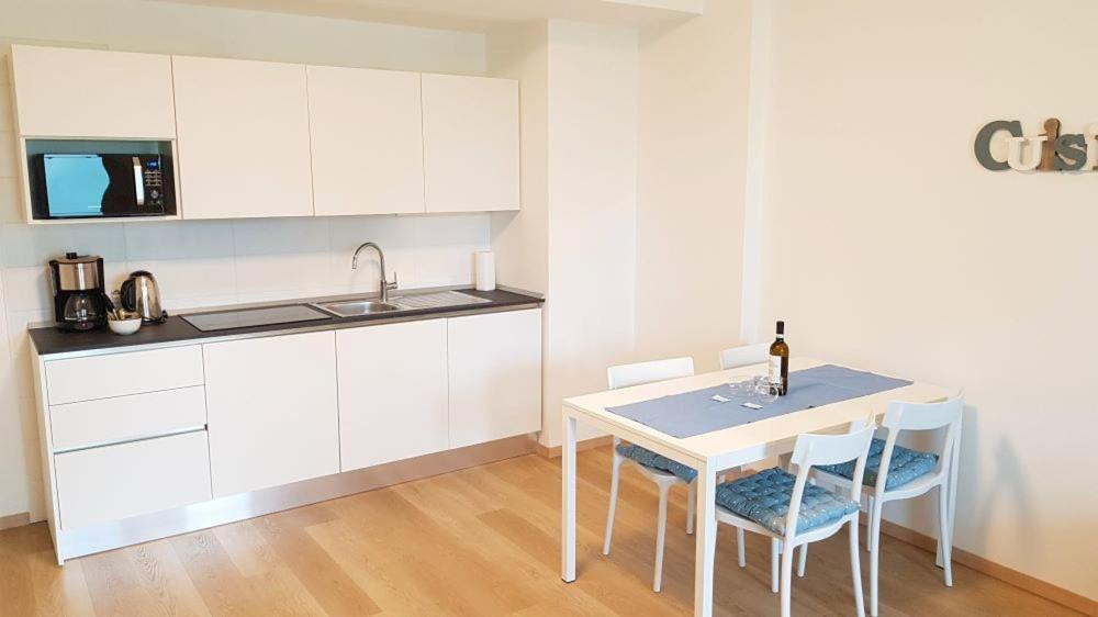 דירות מאלצ'סינה Casa Donato מראה חיצוני תמונה